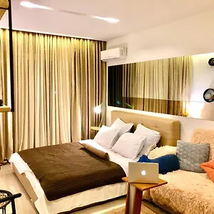  Апартаменты Amazing Sea View Luxury Orbi Residence!
